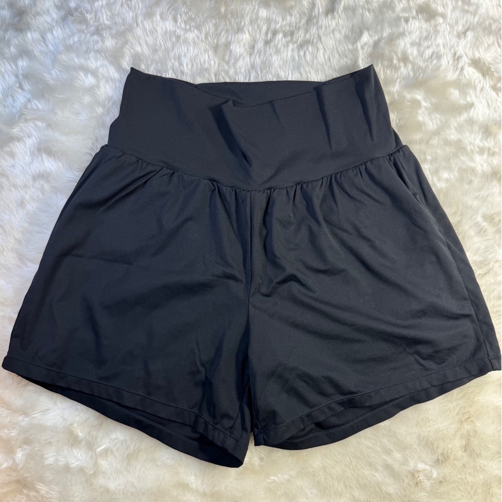 Halara Black Crossover High Waisted 2-in-1 Flowy Shorts with Liner Size L Long